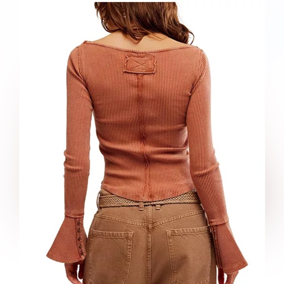 FREE PEOPLE Women's Soul Sister Ribbed Bell-Sleeve Top, SIZE XSMALL - Picture 2 of 15